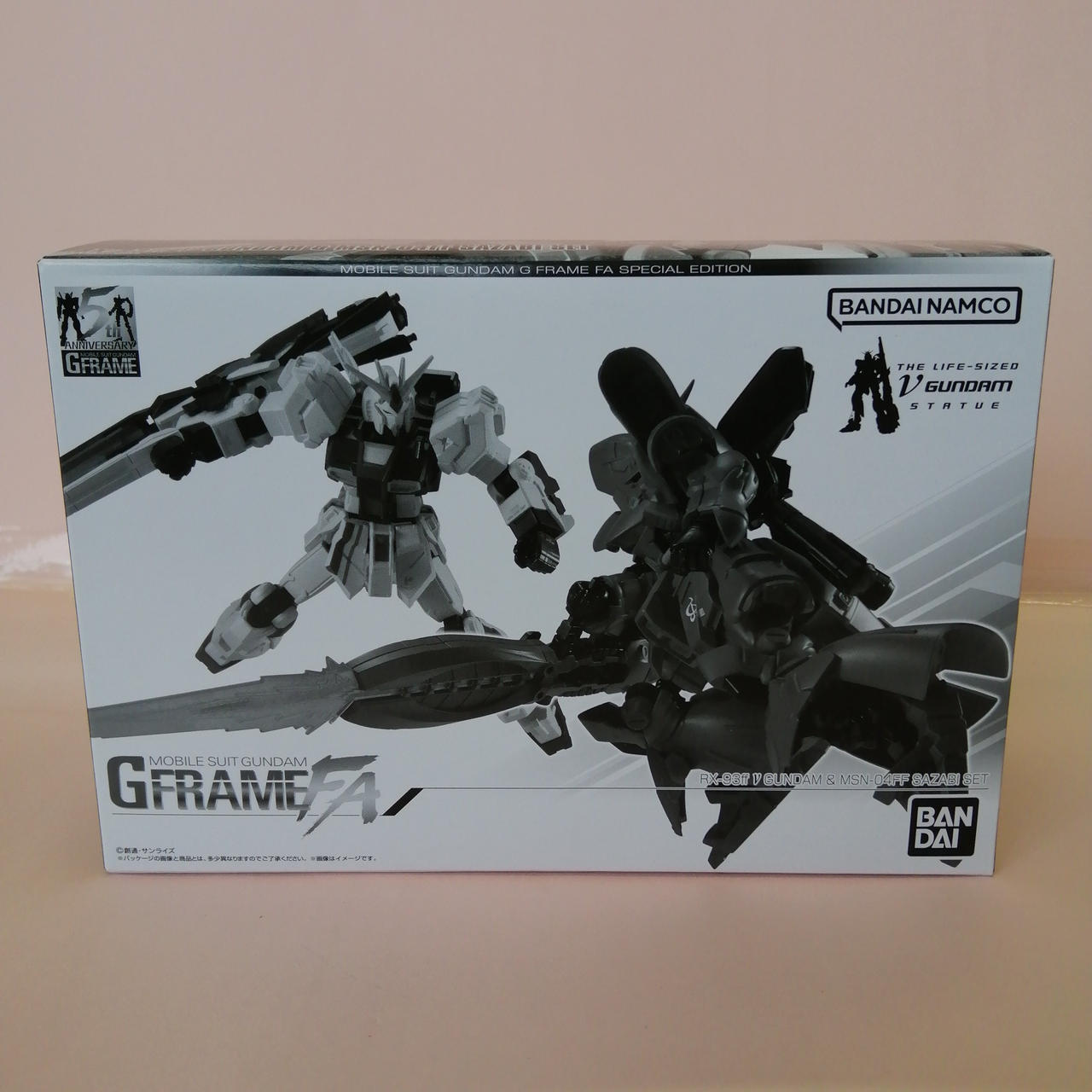 ⭐︎新品未開封⭐︎RX-93 νガンダム&MSN-04FF サザビーセット Amazon.co.jp: FW GUNDAM CONVERGE CORE RX-93ff νガンダム