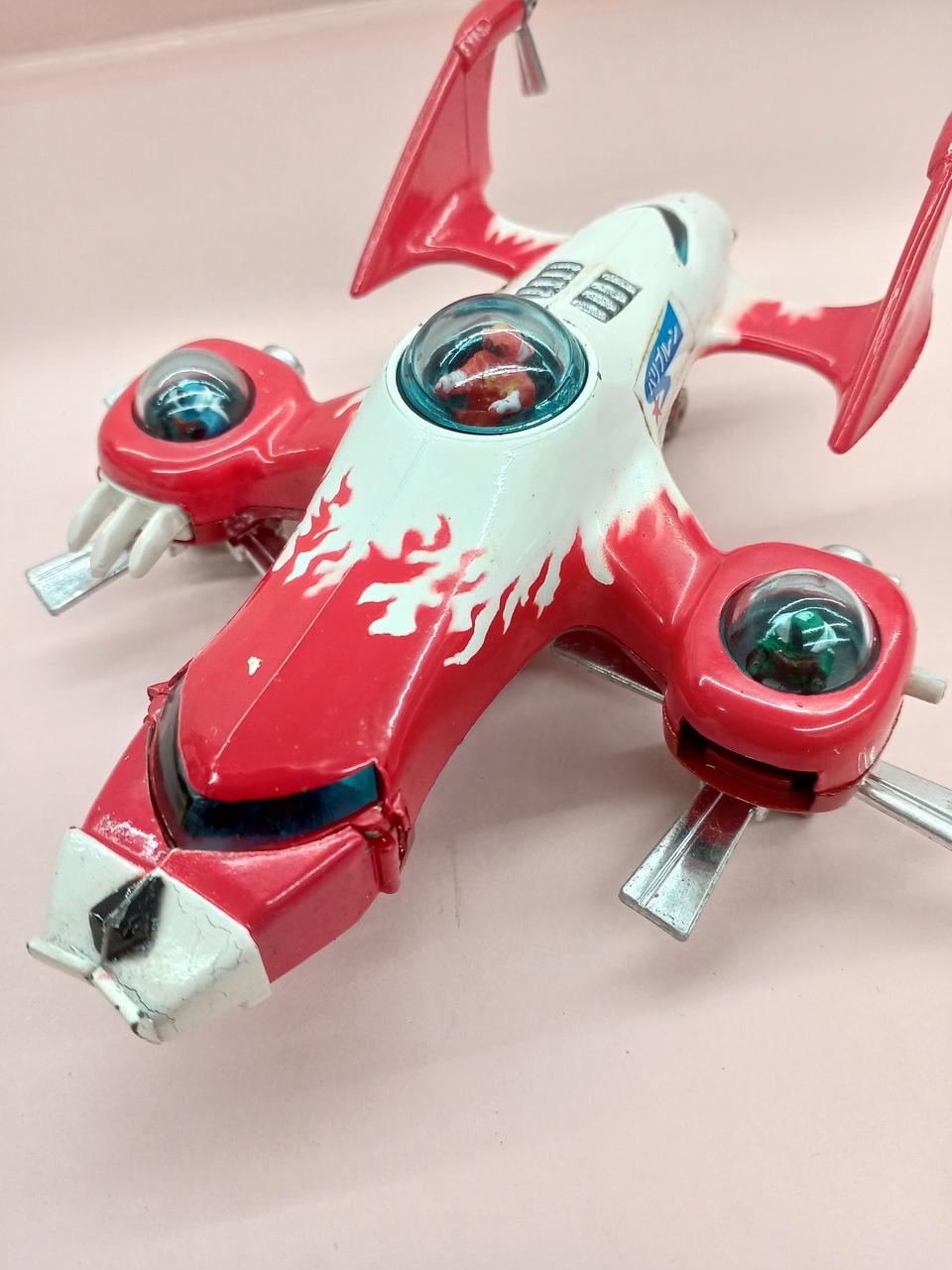 つめ形ミサイル１個欠品