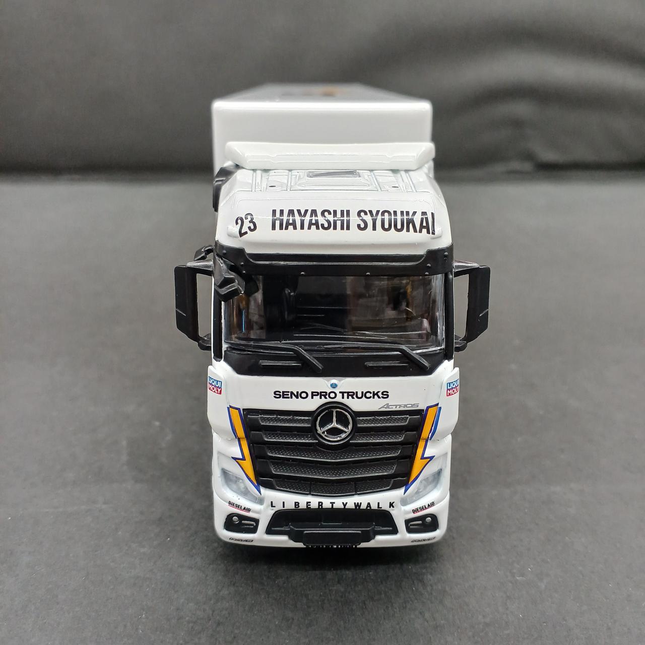 ミニカー MINI GT LB Racing Transporter Set 1/64スケール MINI GT「LB Racing レーシングトランスポーターセット