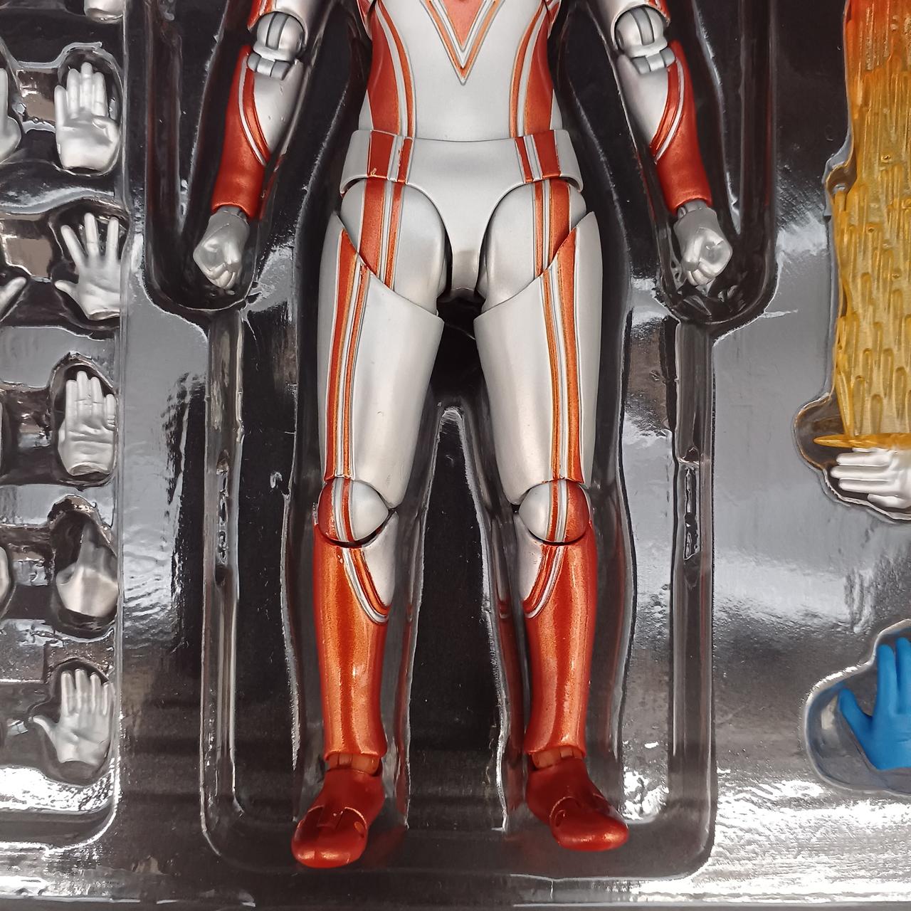 BANDAI|S.H.FIGUARTS ウルトラマンルーブ|【ハードオフ公式通販】オフ