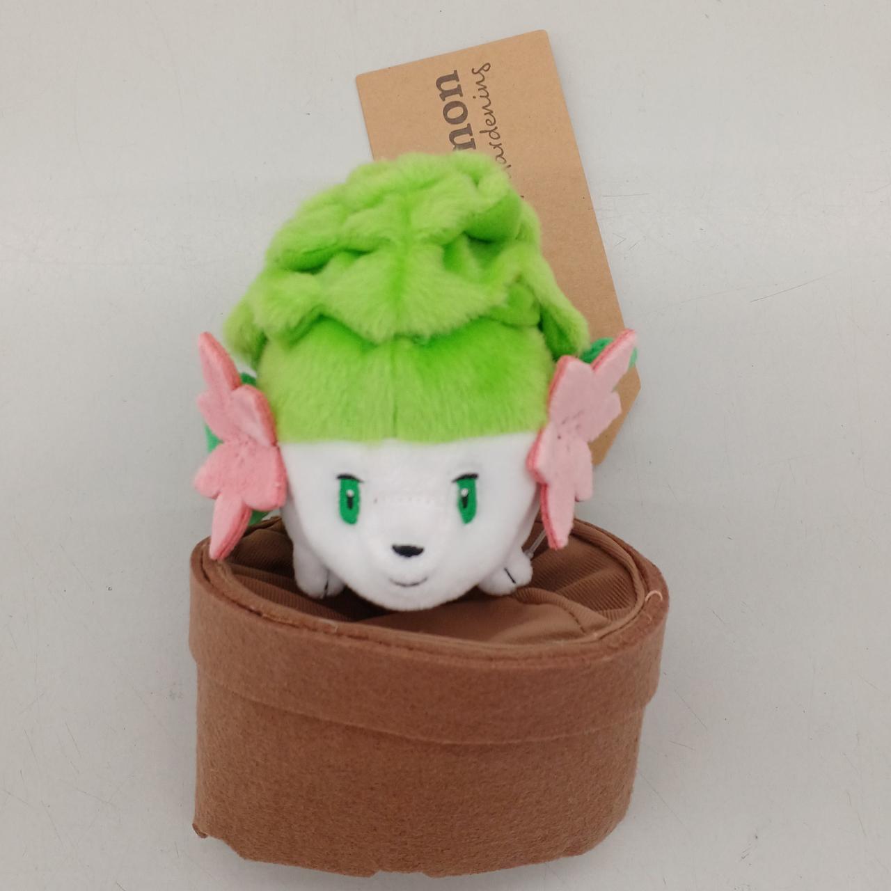 ポケモン　ぬいぐるみ　Grassy Gardening シェイミ Amazon.co.jp: ポケモンセンターオリジナル ぬいぐるみ Pokémon