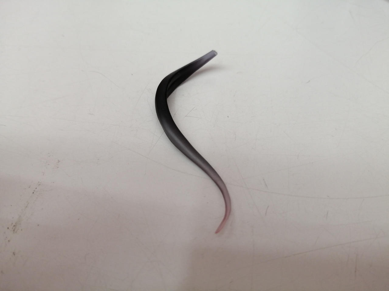 髪の毛破損あり