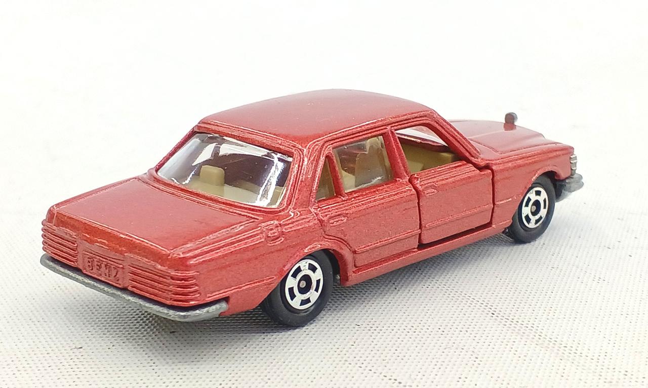 未開封　TOMICA　トミカ　ベンツ450SEL　ワインメタ色 未開封 TOMICA トミカ ベンツ450SEL ワインメタ色 未開封 TOMICA