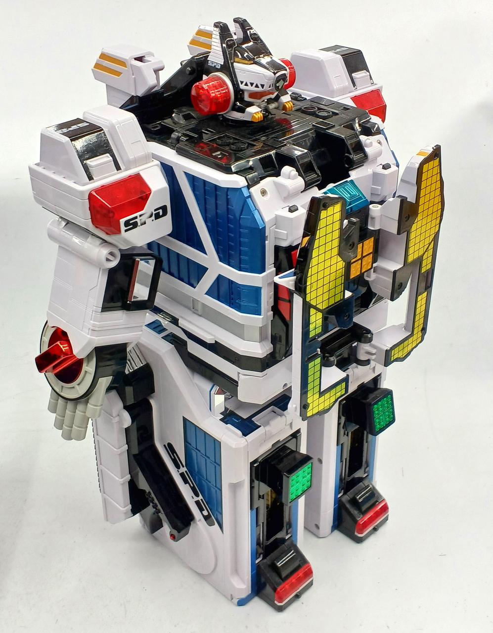 デカベースロボ BANDAI 特捜戦隊デカレンジャー 超巨大起動DX デカベースロボ