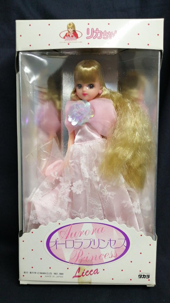 リカちゃん人形