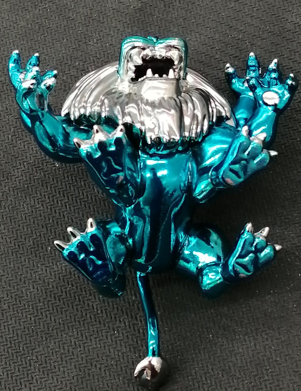 足裏などに塗装剥げがあります