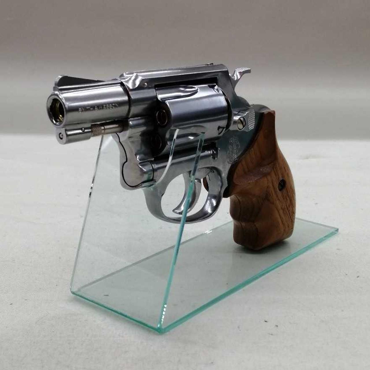 スタンドは付属しません