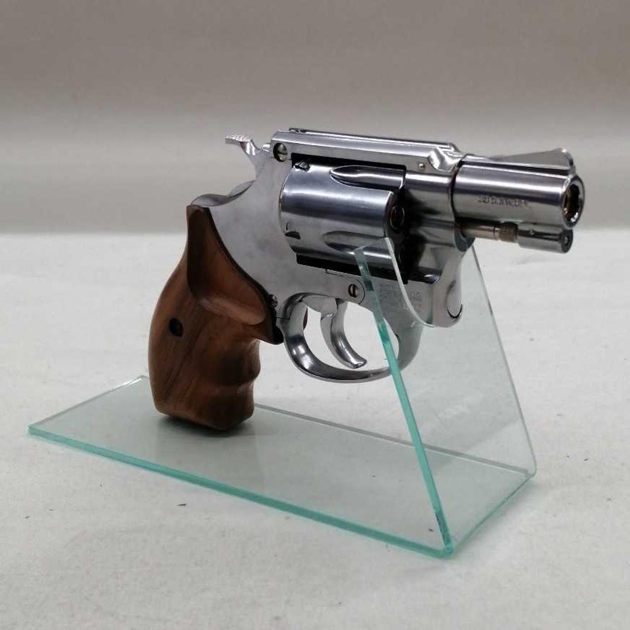 スタンドは付属しません