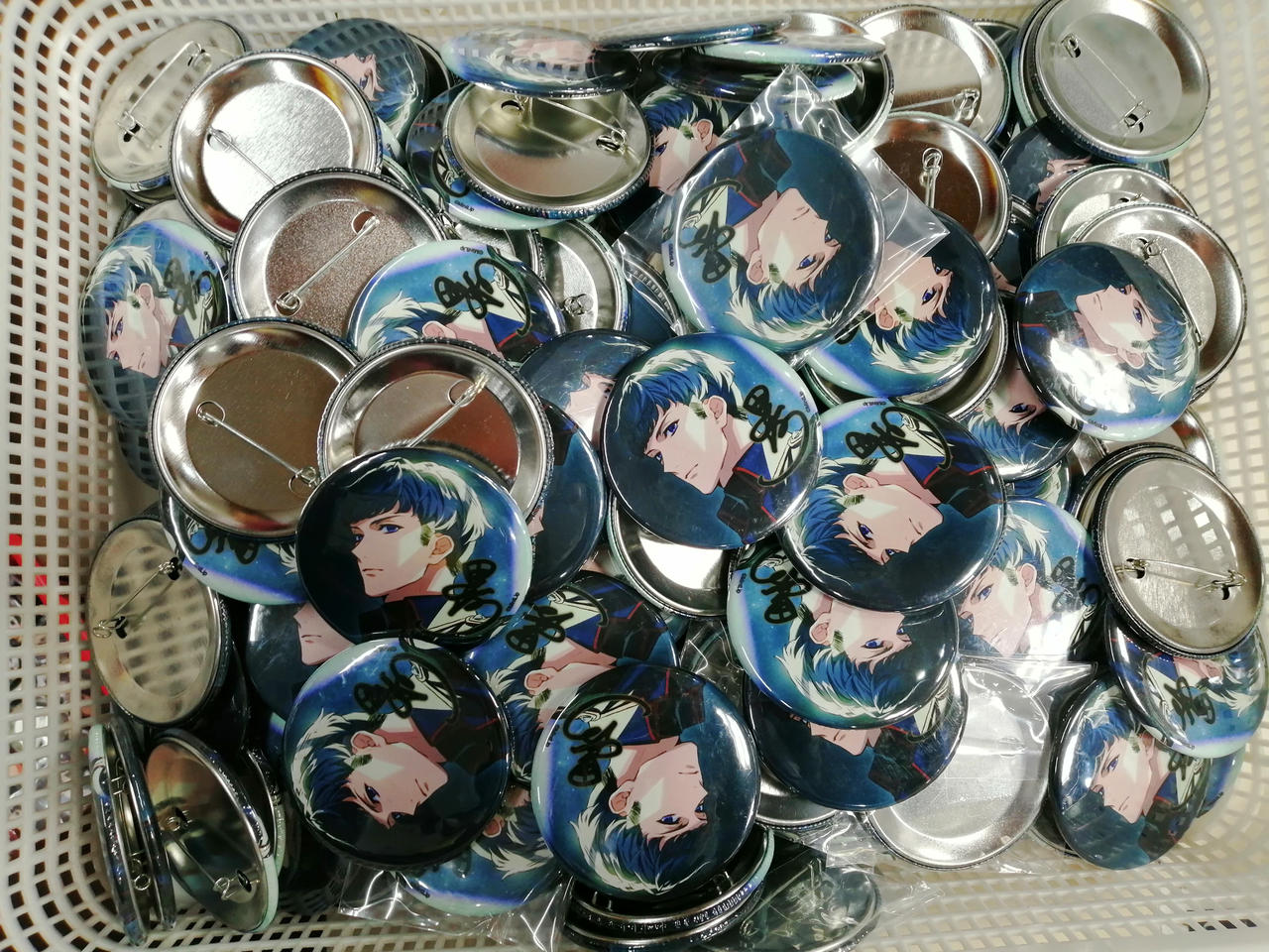 ティームエンタテインメント|DIG-ROCKトレーディング缶バッジAGF2019