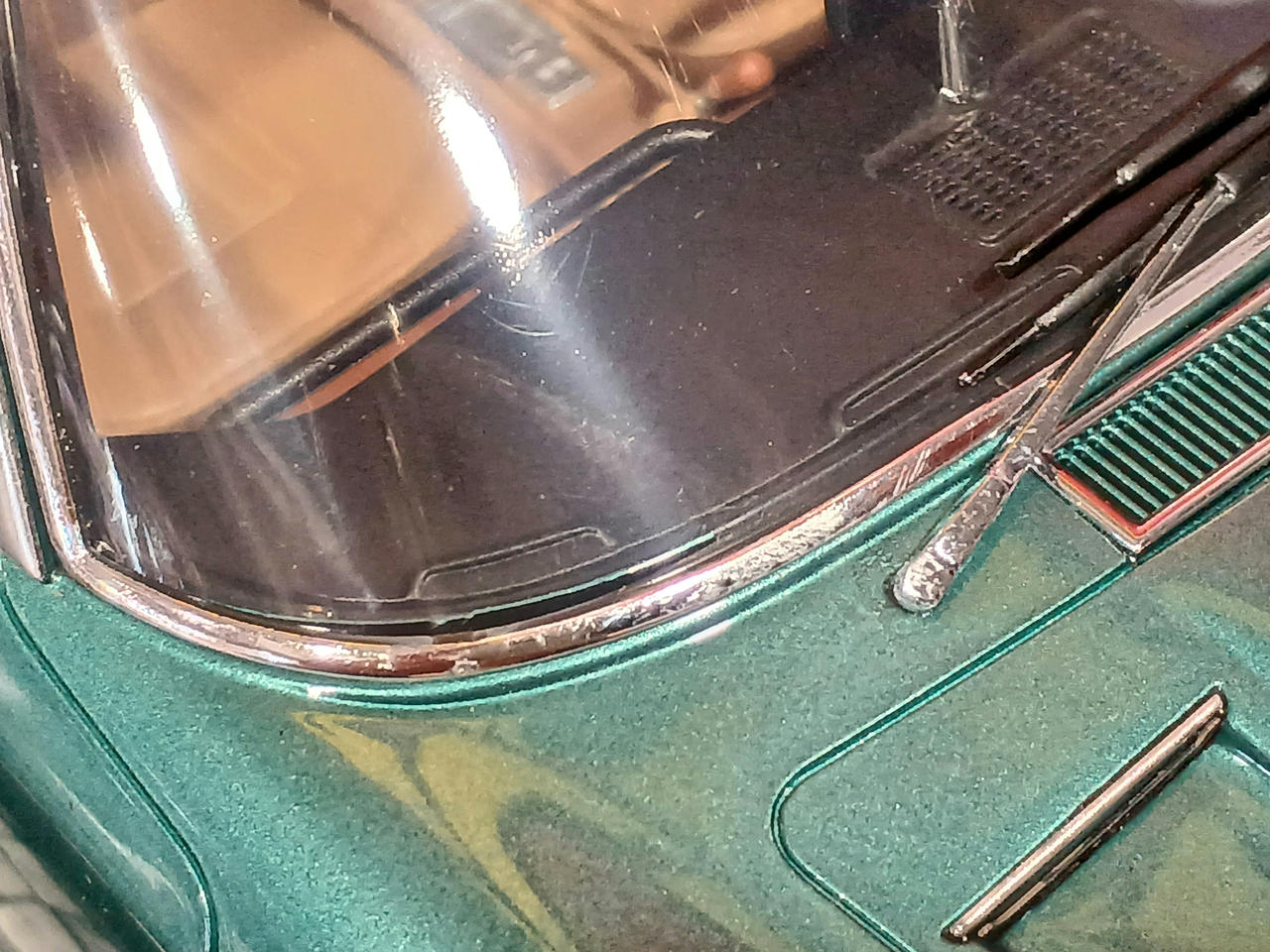 ワイパー付近汚れ