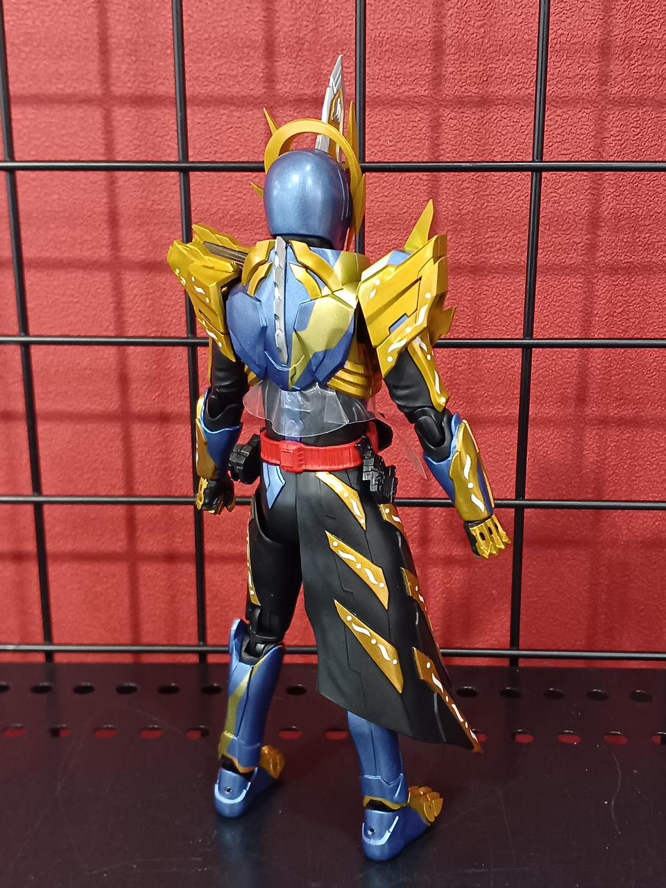 BANDAI|仮面ライダーセイバー|HARDOFFオフモール（オフモ