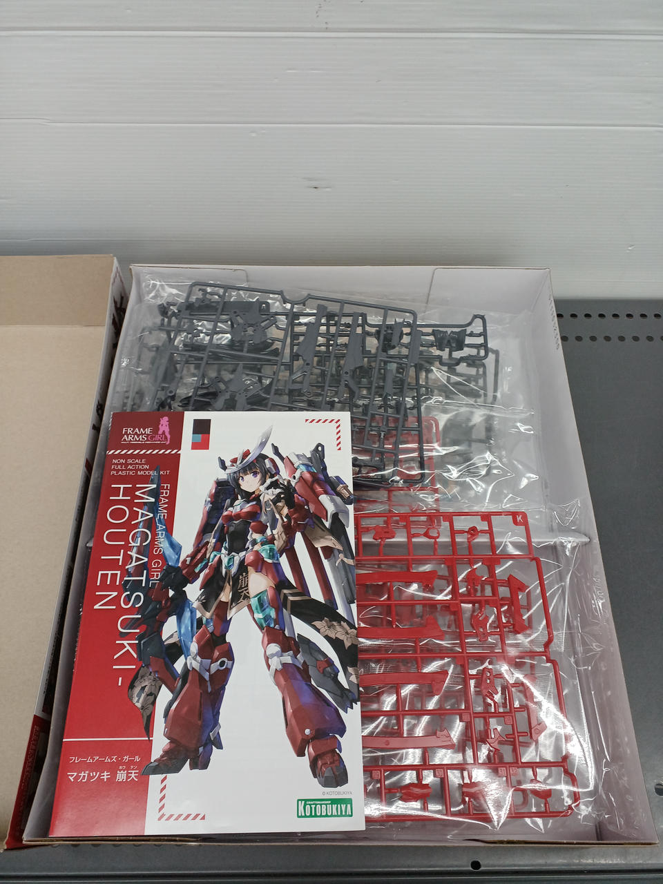 コトブキヤ|FAガール|【ハードオフ公式通販】オフモール|1080300000010992