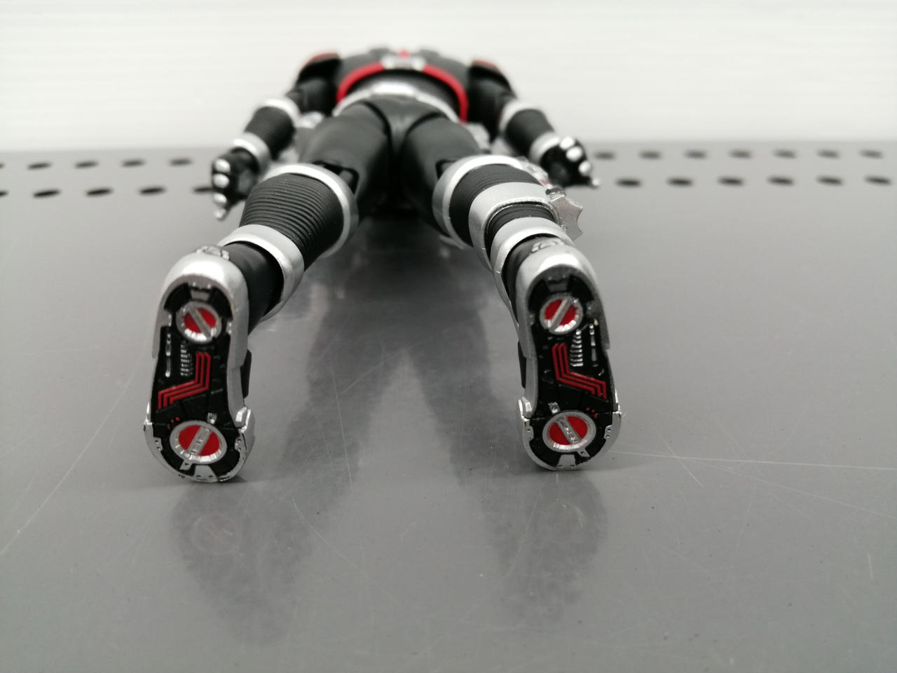 バンダイ 型番：仮面ライダーファイズ SHF　真骨彫