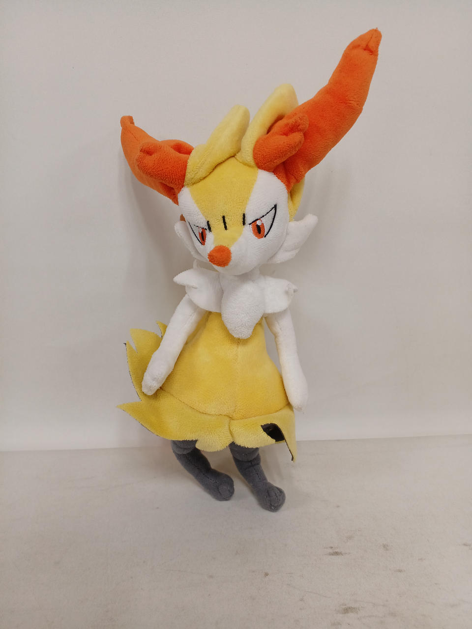 ポケモン　ぬいぐるみ　テールナー テールナー ぬいぐるみ ポケモンセンター おもちゃ