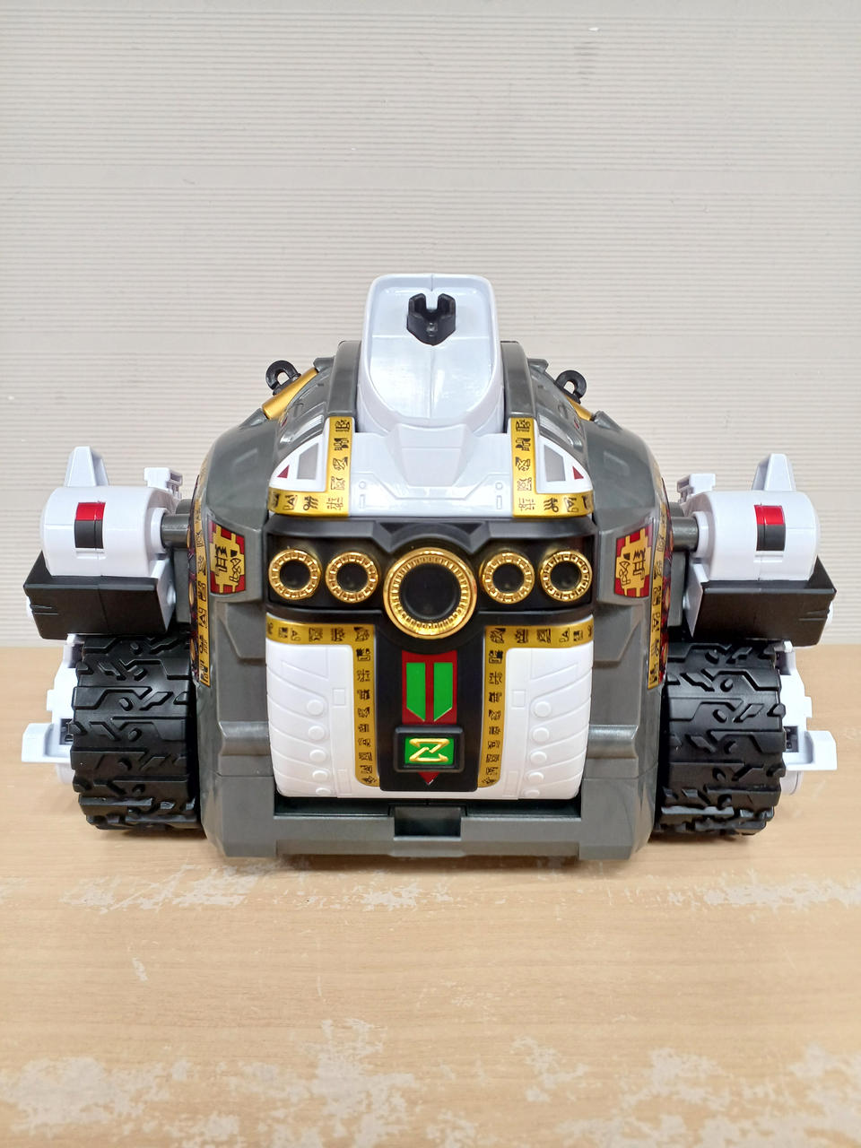 バンダイ(BANDAI)|恐竜戦隊ジュウレンジャー|HARDOFFオフモール