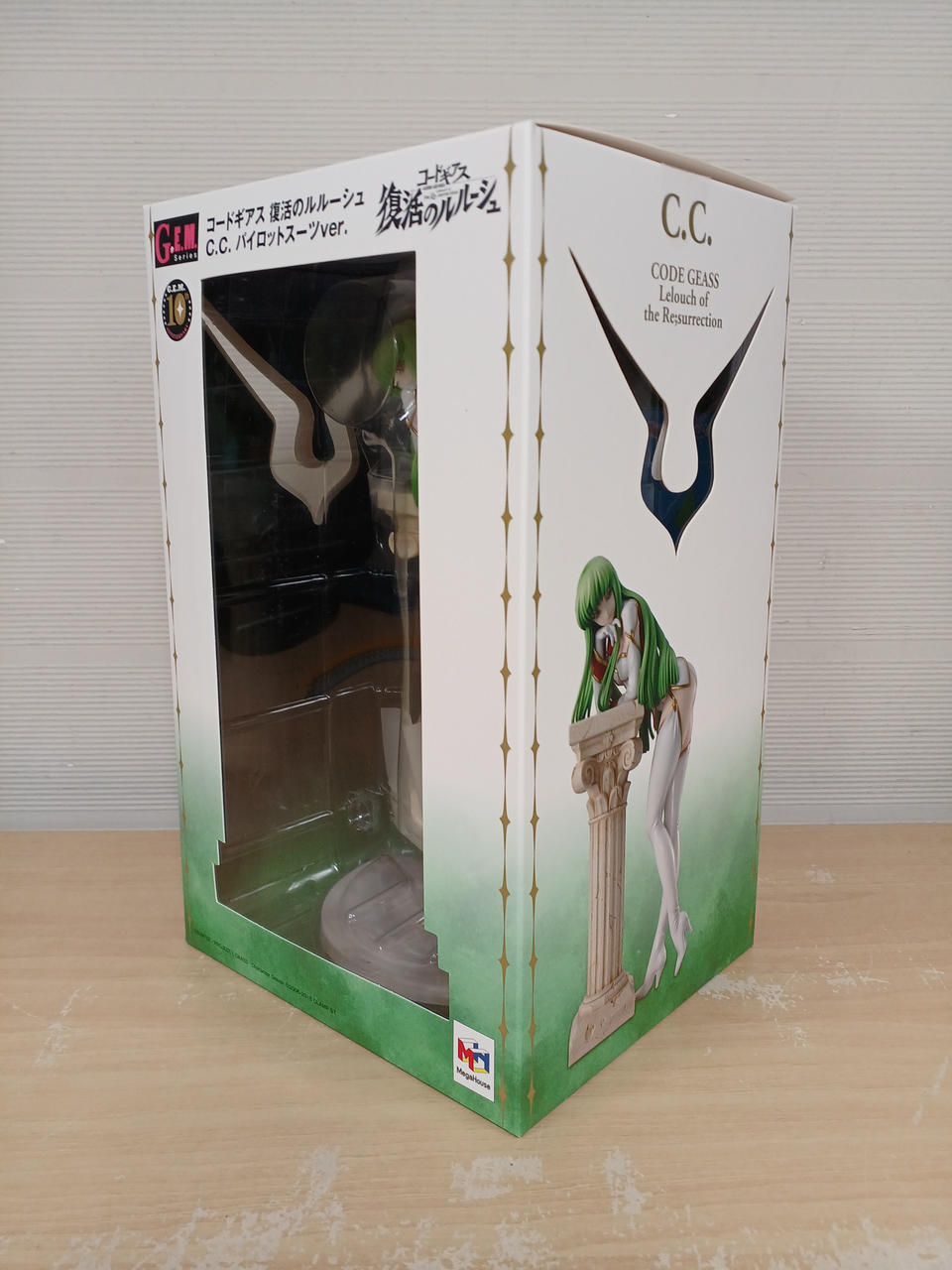 市場】【中古】 美品 コードギアス復活のルルーシュ C.C.
