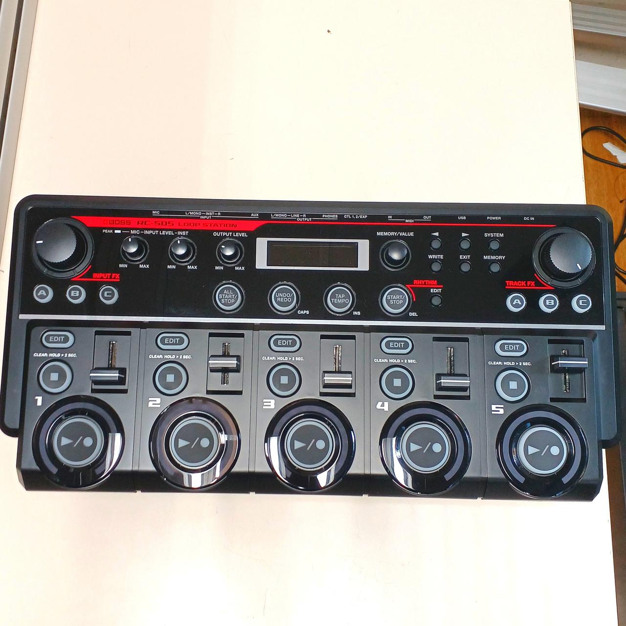 中古BOSS LoopStationRC-1BKループステーションブラック BOSS|ループステーション|【ハードオフ公式通販】オフモール