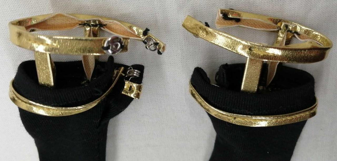 ソックス飾り劣化あり