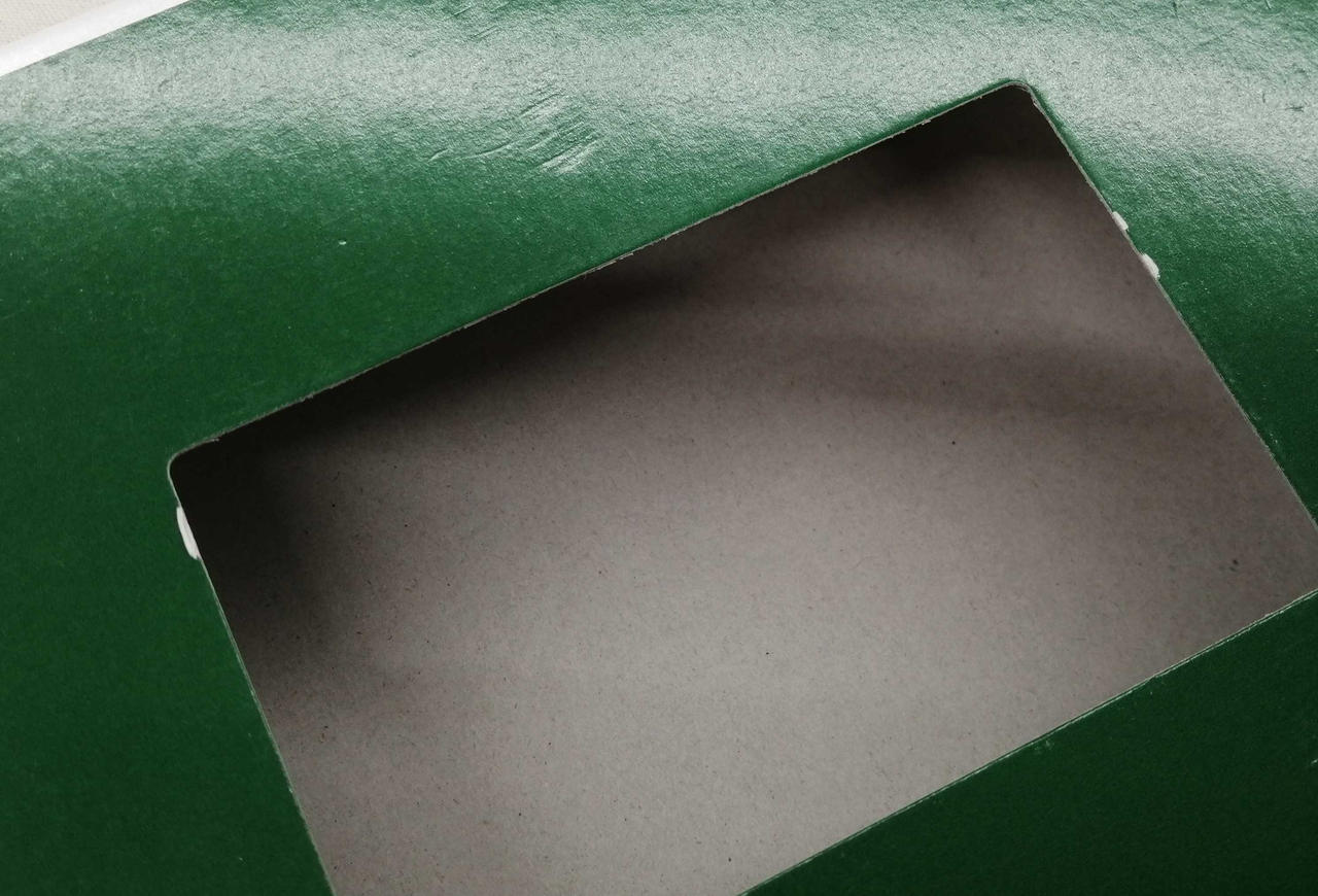 スリーブイタミあり