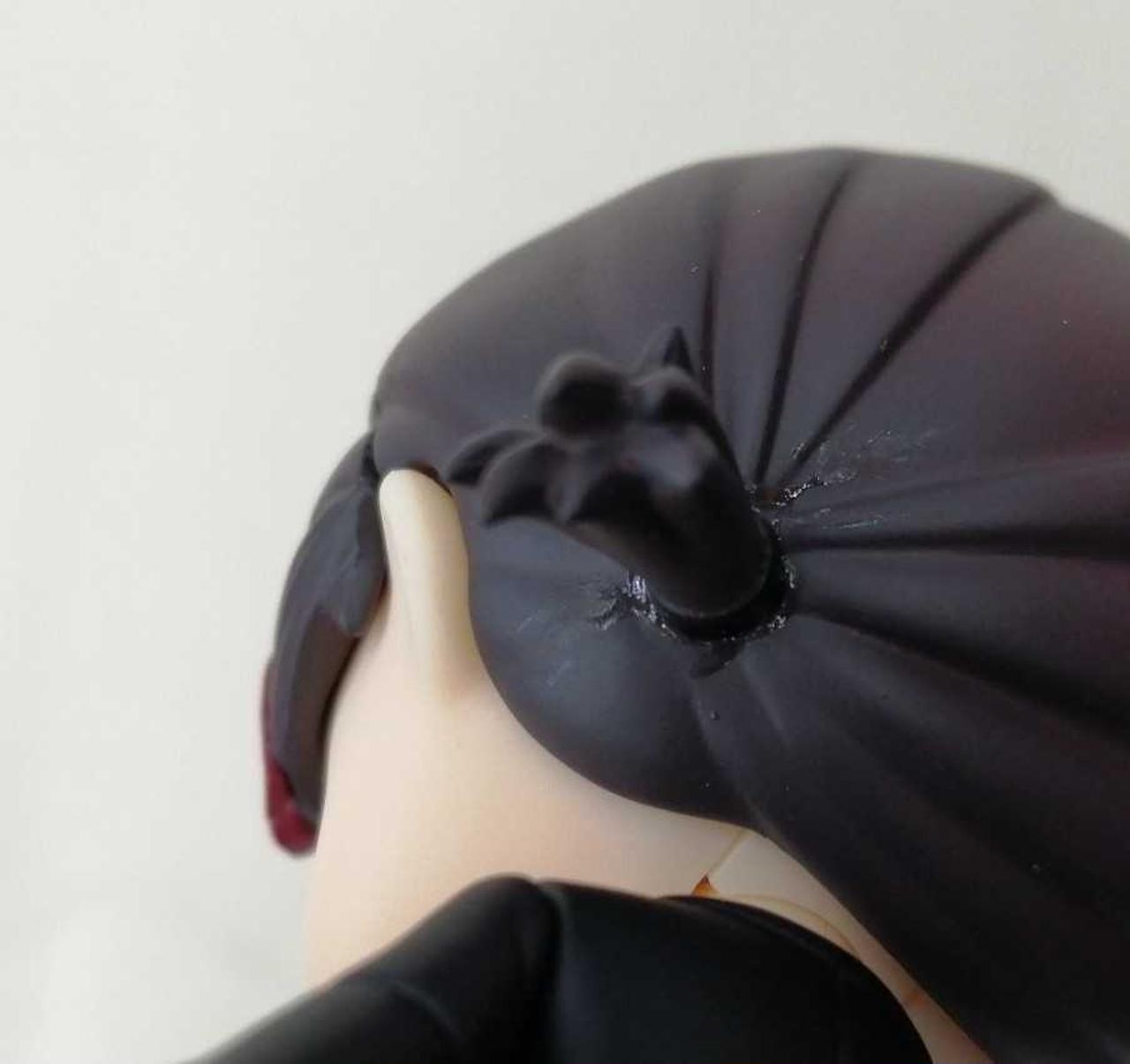 髪の付け根にのりムラあります