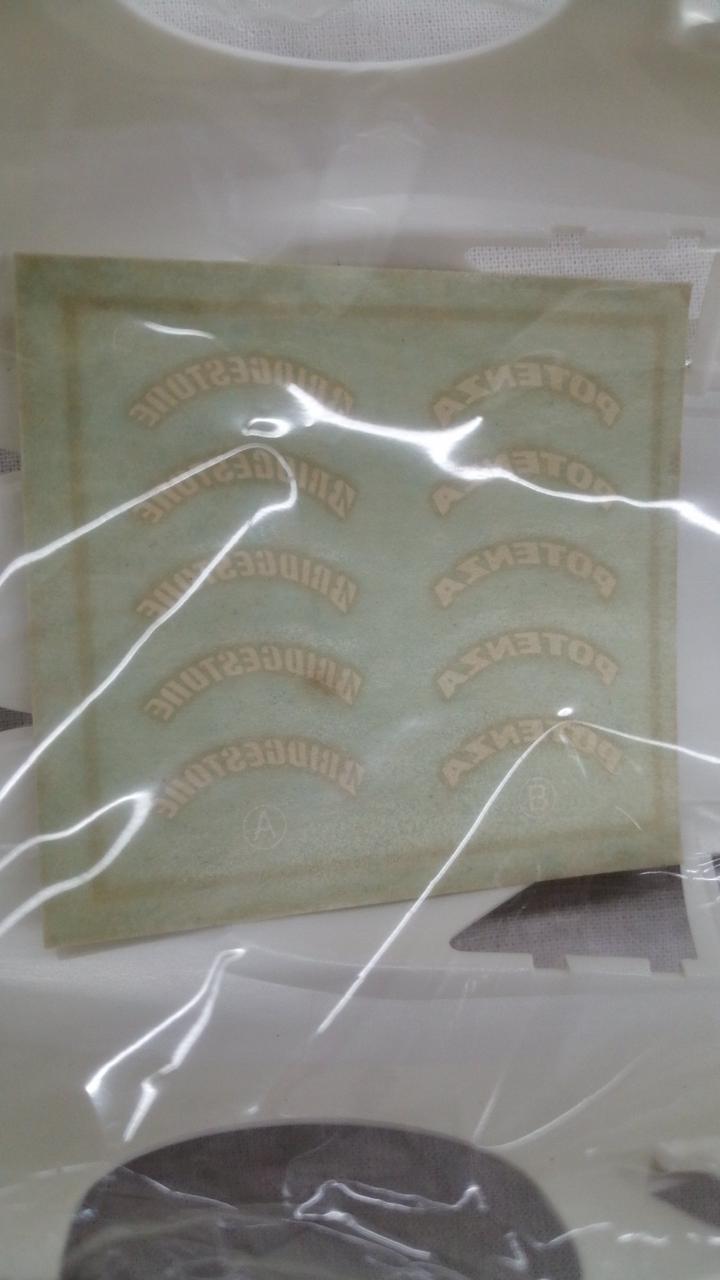 デカールイタミあり