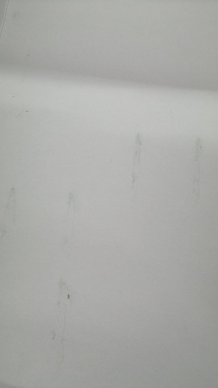 ,箱内側ヨゴレあり