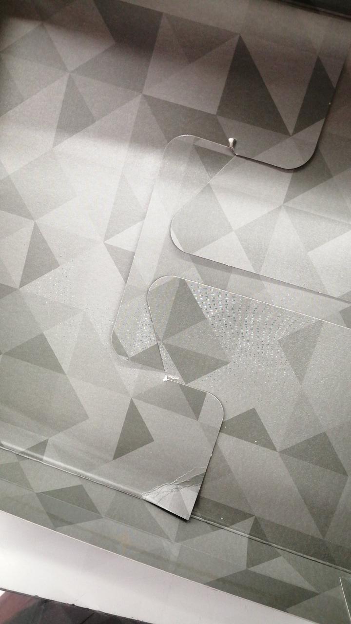 箱内側イタミあり