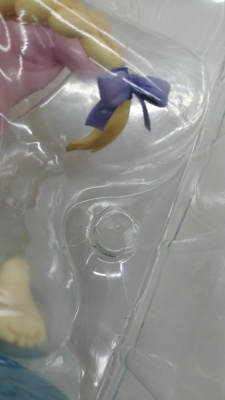 ブリスター割れあり