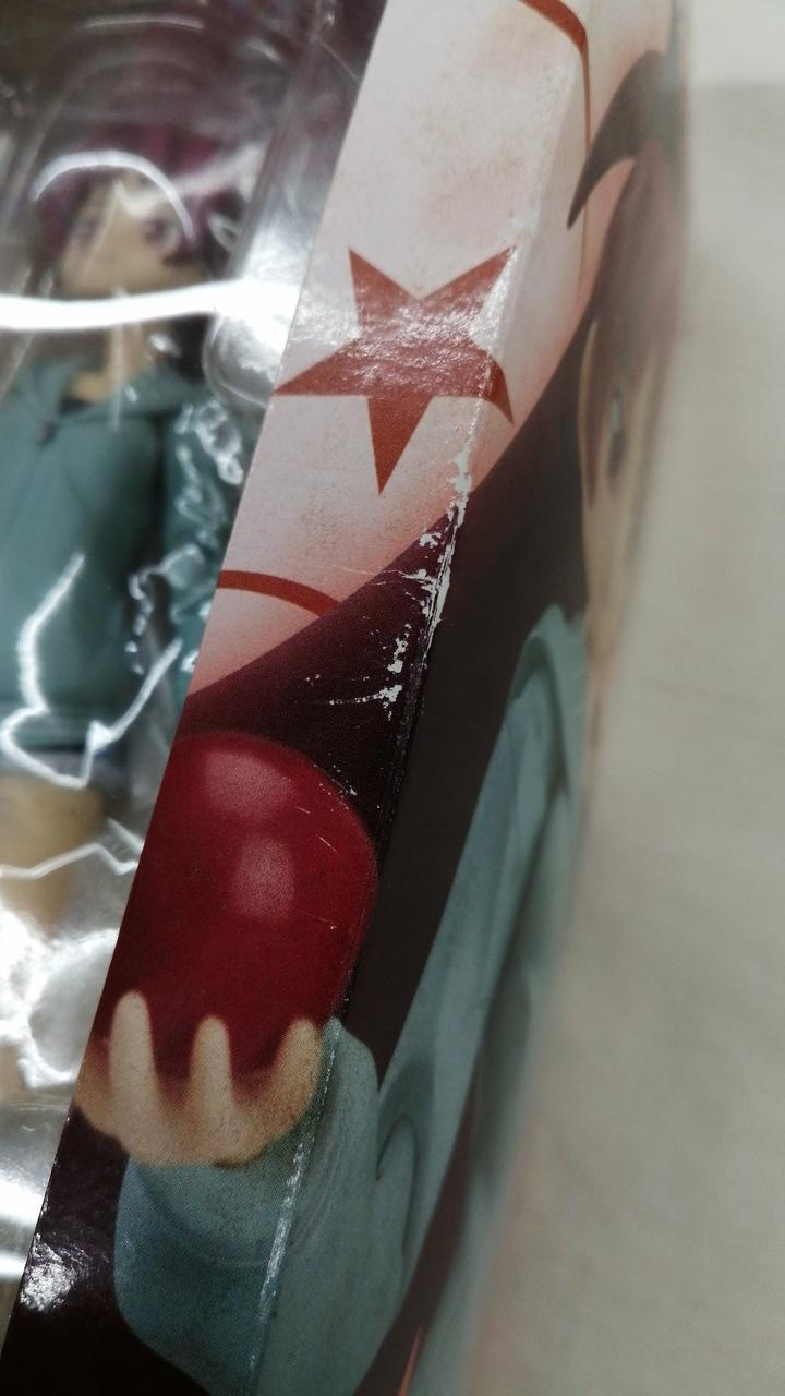 箱イタミあり