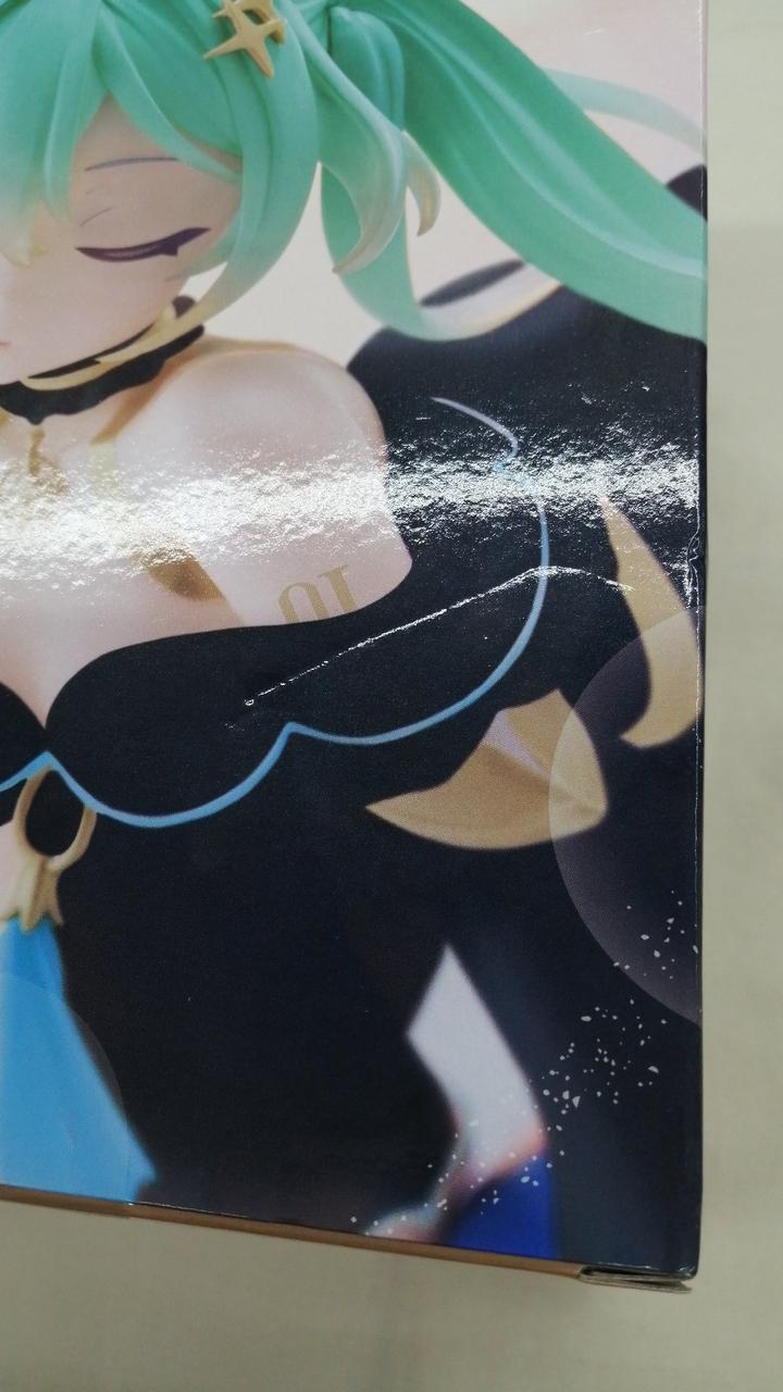 箱キズあり