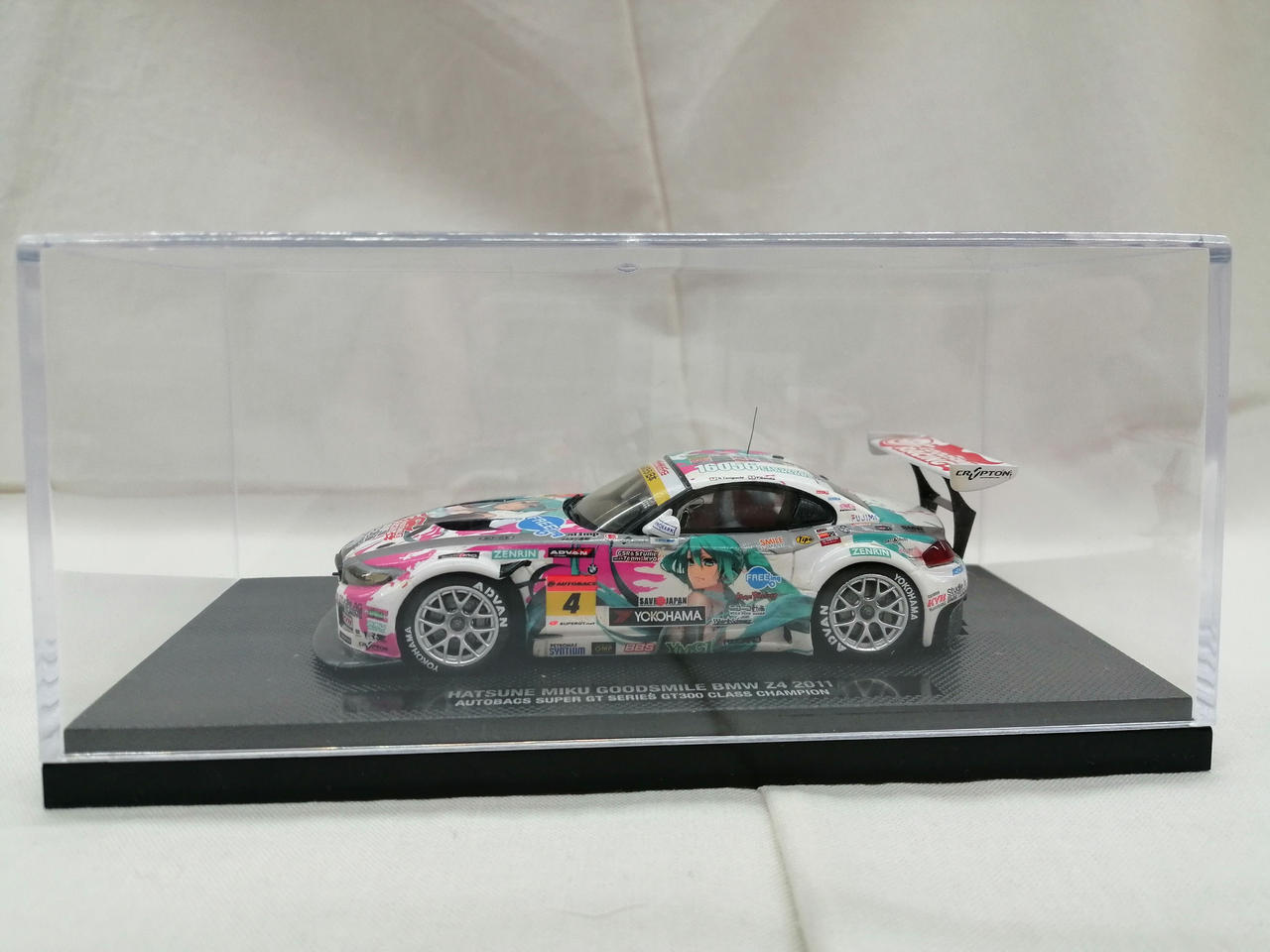 【限定品・現状品】 初音ミク グッドスマイルカンパニー 1/43 BMW Z4 初音ミク GOODSMILE BMW Z4 2011 シリーズ優勝 Ver. (ミニカー