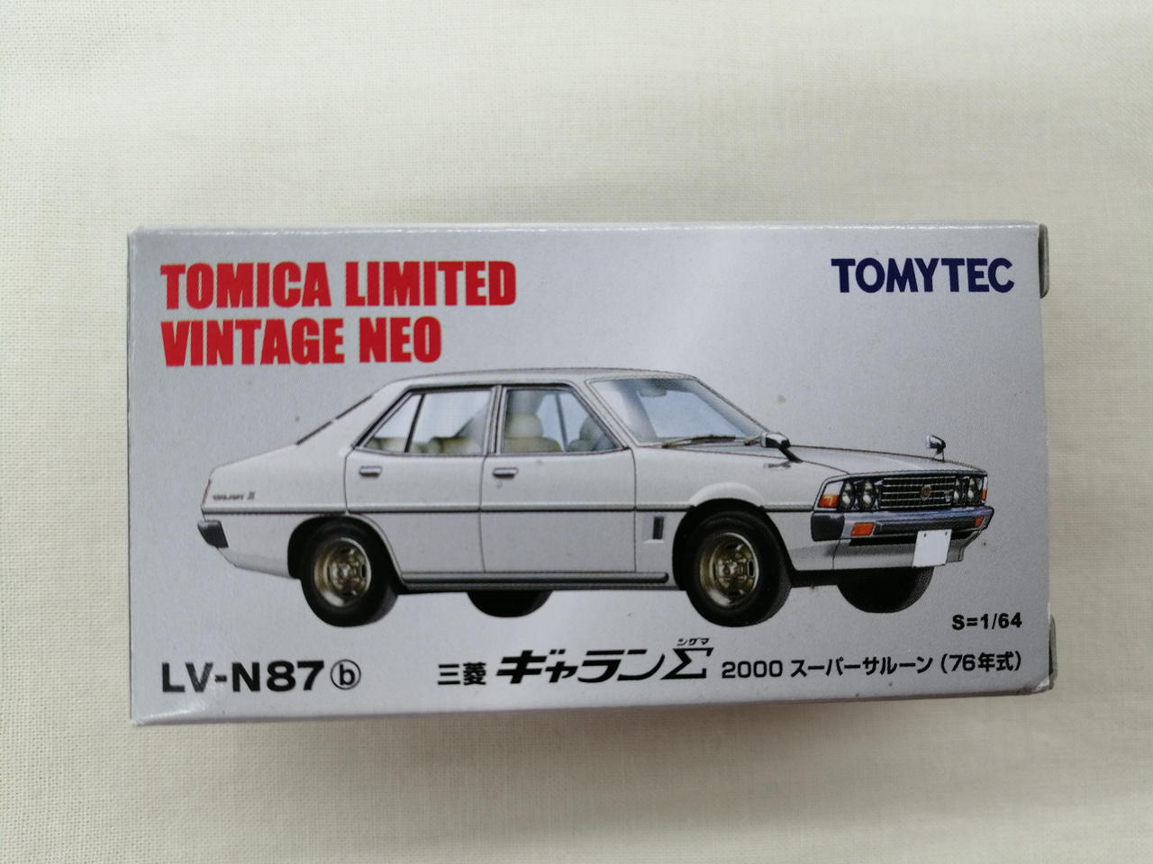 トミカリミテッドヴィンテージNEO