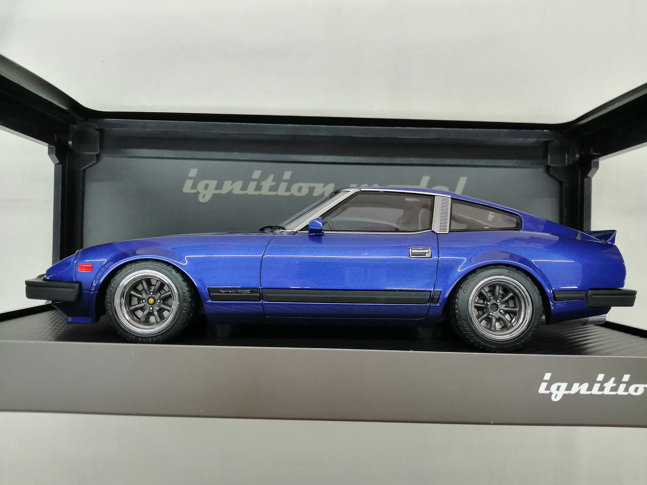 イグニッションモデル|1/18スケール|【ハードオフ公式通販】オフモール