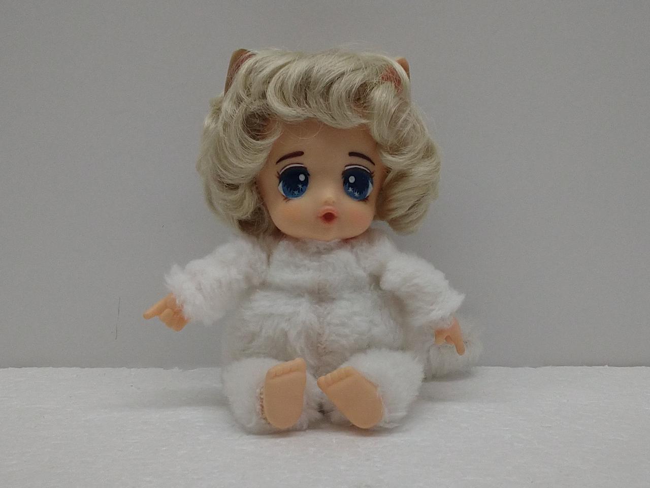 眉、目リペイントあり