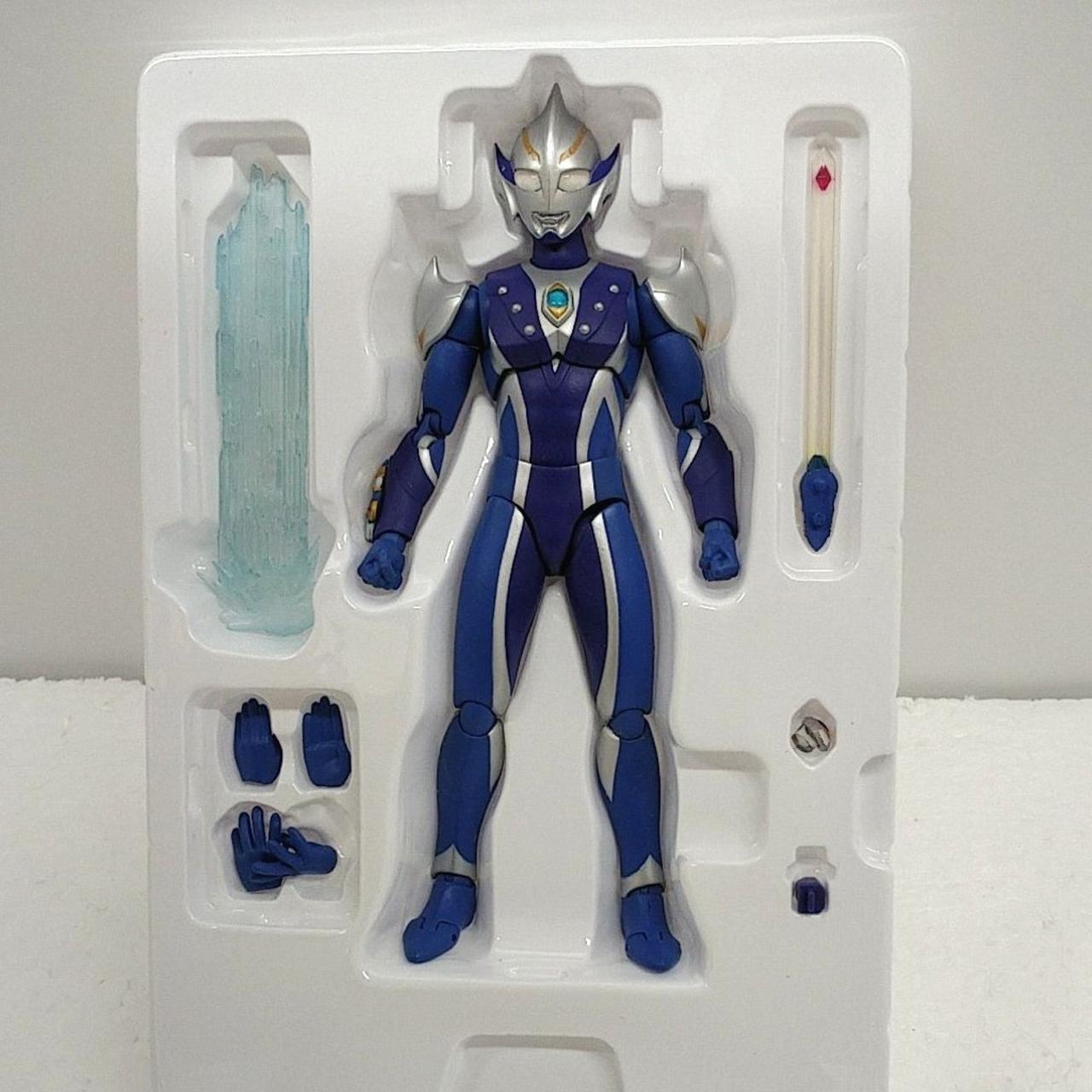 フィギュア ウルトラマンヒカリ Amazon.co.jp: ウルトラヒーロー ウルトラマンヒカリ : おもちゃ
