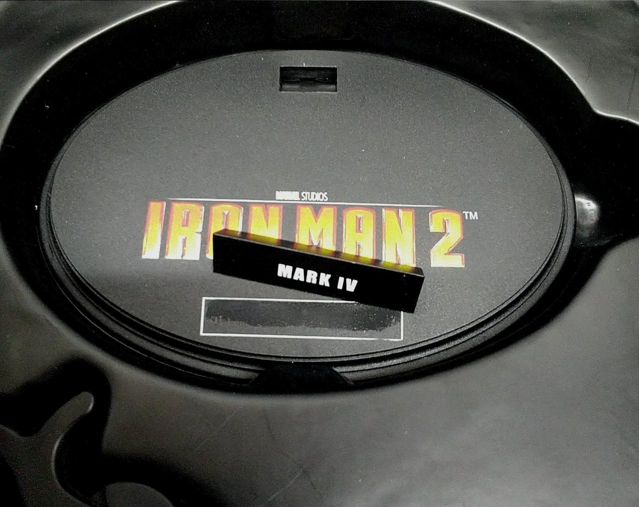 ネームプレートが外れてます