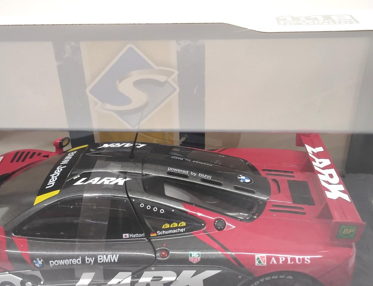 前面部分箱傷みあり