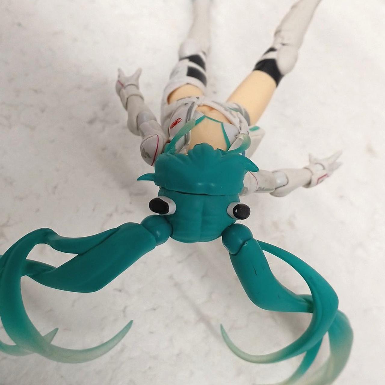 髪留めキズあり