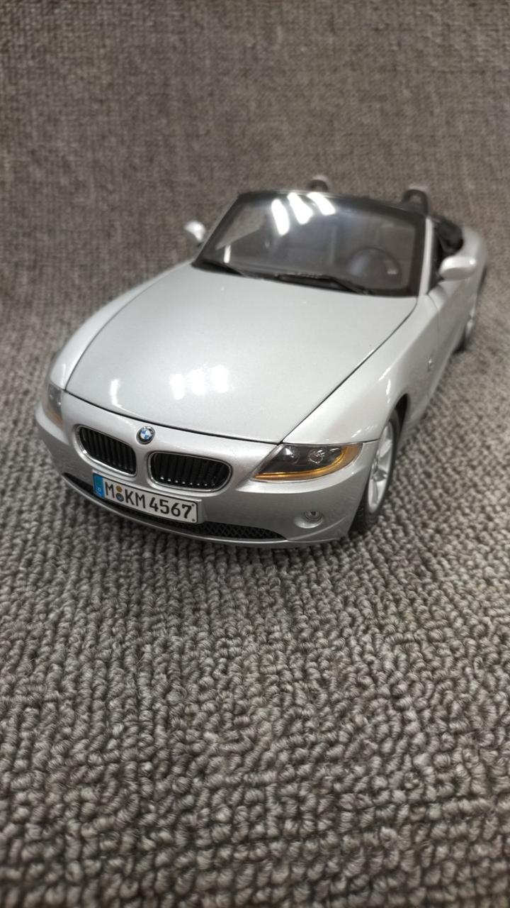 京商|1/18 BMW Z4 シルバー|【ハードオフ公式通販】オフモール