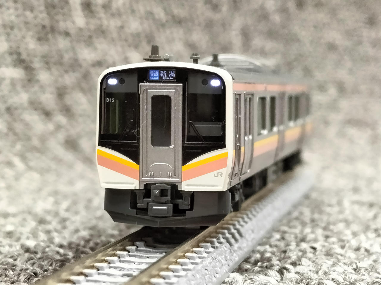 KATO カトー/E129系0番4両セット E129 SERIES 鉄道模型 Nゲージ/10-1735/4210103/Nゲージ類/Aランク/65【中古】 KATO カトー/E129系0番4両セット E129 SERIES 鉄道模型 Nゲージ/10-