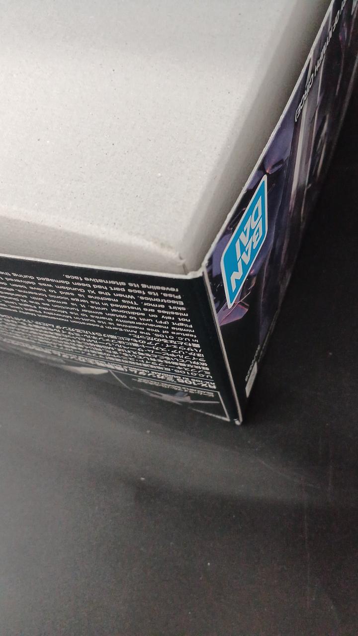 キズ汚れなどがあります。