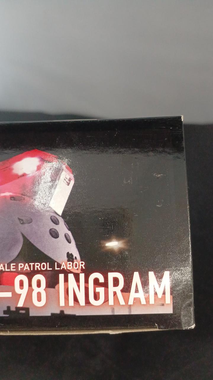 ダメージやキズがあります。