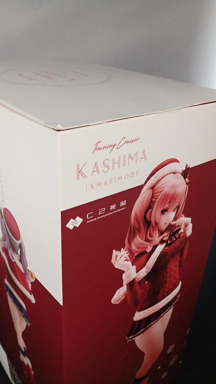 角にダメージがあります。
