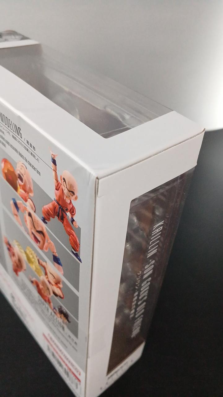 角などにダメージがあります。