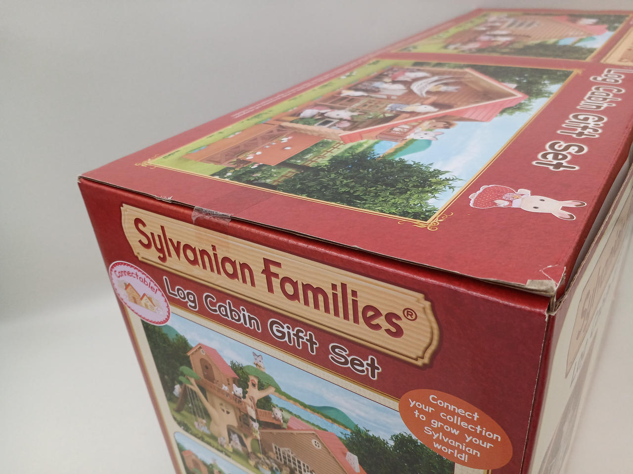 未開封品ですが、箱に傷みがあります。