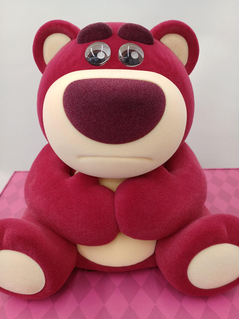 材質のニオイが少しあります