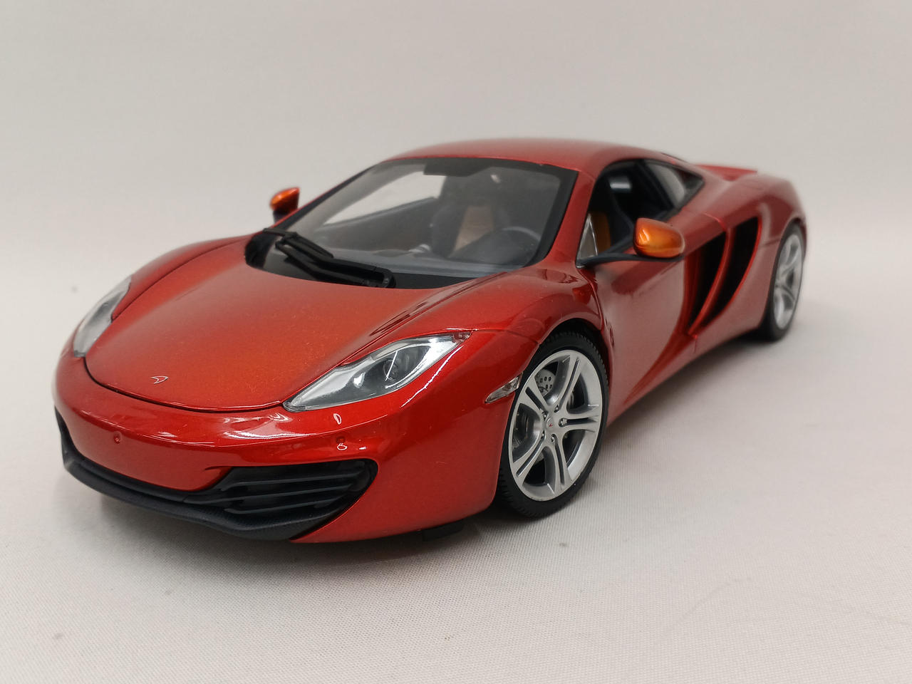MINICHAMPS|1/18スケール マクラーレン MP4-12C|HARDOFFオフ