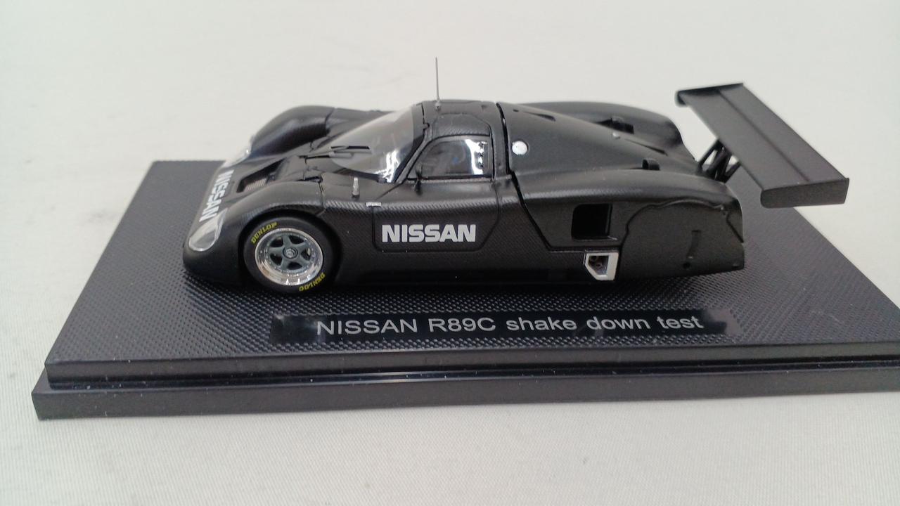 EBBRO NISSAN R89C 24 ミニカー Ebbro 1:43 Nissan R89C #24 24h Le Mans 1989 Bailey, Blundell