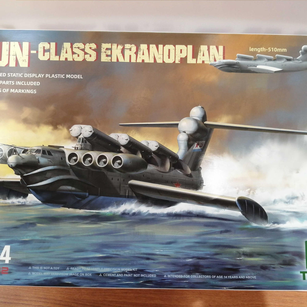 TAKOM ルン級エクラノプラン EKRANOPLAN 1/144 Takom 3002 1/144 Scale Lun-Class Ekranoplan Model Kit | eBay