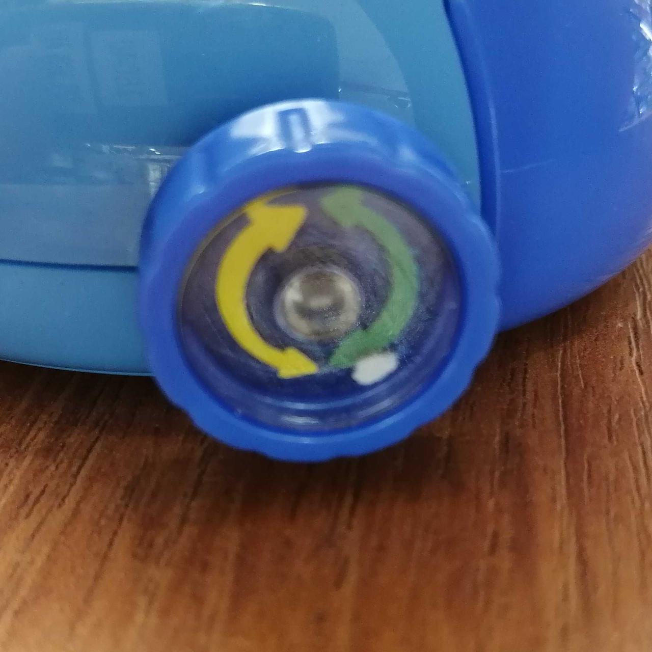 ゴミが入り込んでます